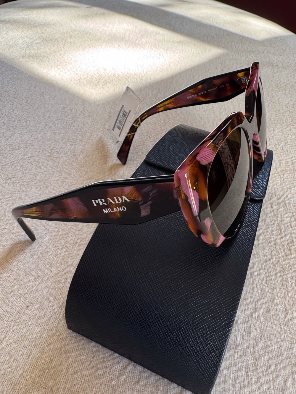Prada Women’s Brown & Pink Tortoiseshell Sunglasses New